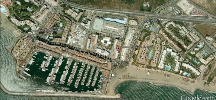 Краткосрочная аренда апартаментов на среднем этаже в Puerto Banús 4