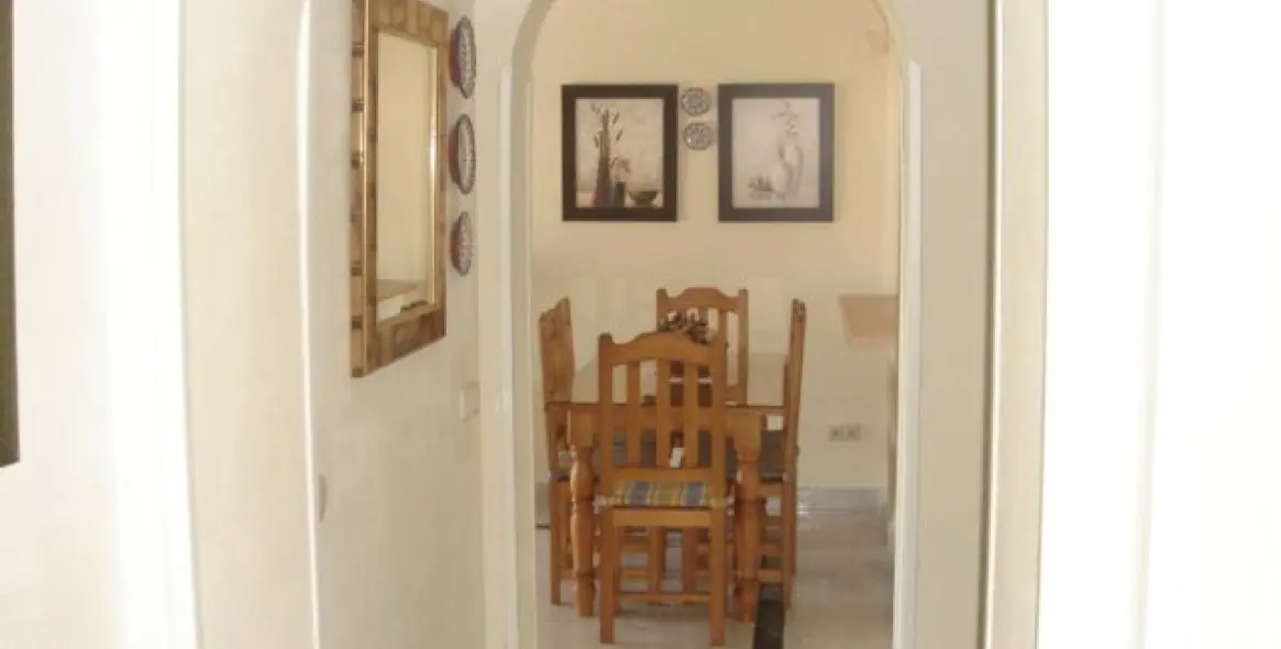 Short-term rent of middle floor apartment in Puerto Banús 14