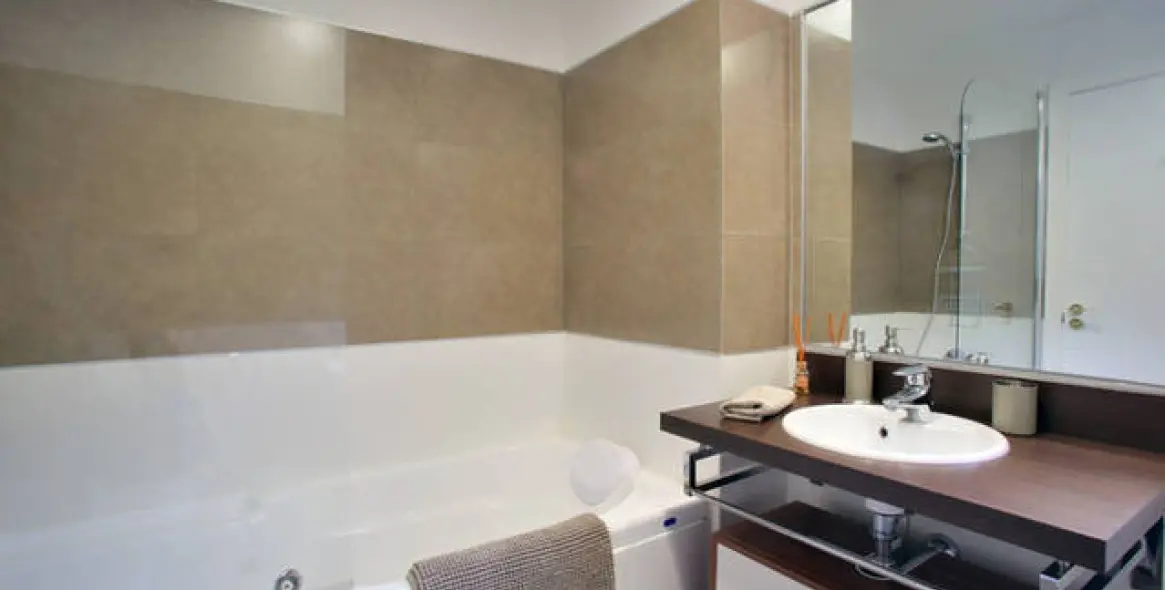 Short-term rent of ground floor apartment in Benahavís 9