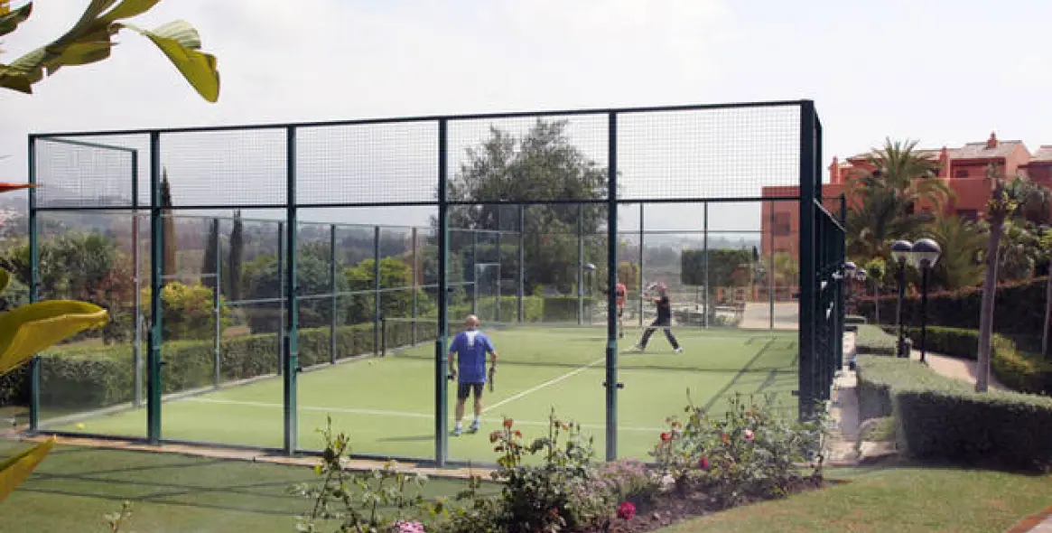 Short-term rent of ground floor apartment in Benahavís 18