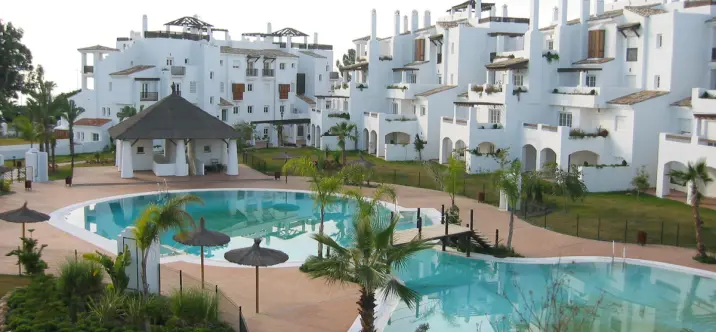 Alquiler a corto plazo de apartamento en planta media en San Pedro de Alcántara 1