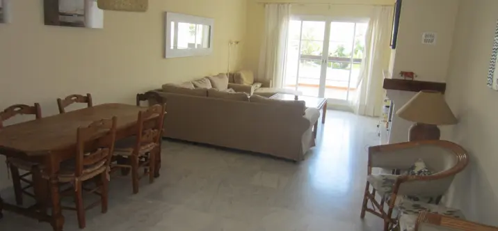 Alquiler a corto plazo de apartamento en planta media en San Pedro de Alcántara 3