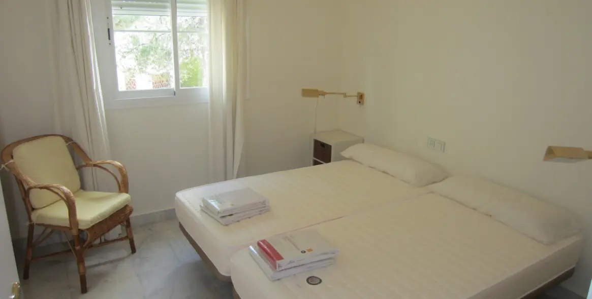 Краткосрочная аренда апартаментов на среднем этаже в San Pedro de Alcántara 16