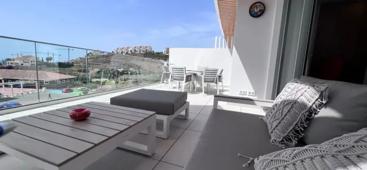 Краткосрочная аренда апартаментов на среднем этаже в La Cala de Mijas 2