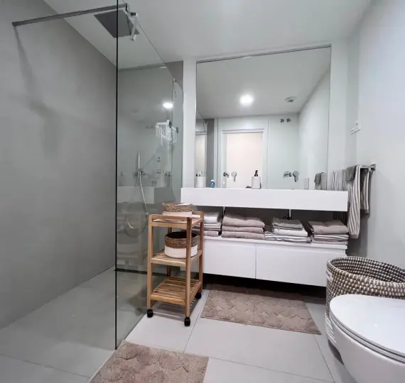 Краткосрочная аренда апартаментов на среднем этаже в La Cala de Mijas