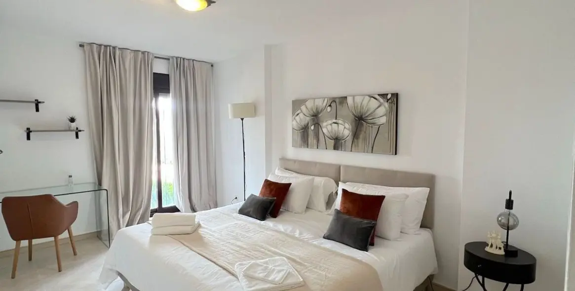 Краткосрочная аренда апартаментов на первом этаже в Nueva Andalucía 8