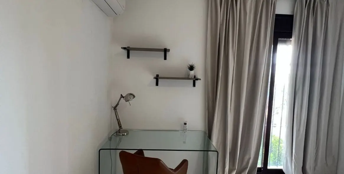 Краткосрочная аренда апартаментов на первом этаже в Nueva Andalucía 9