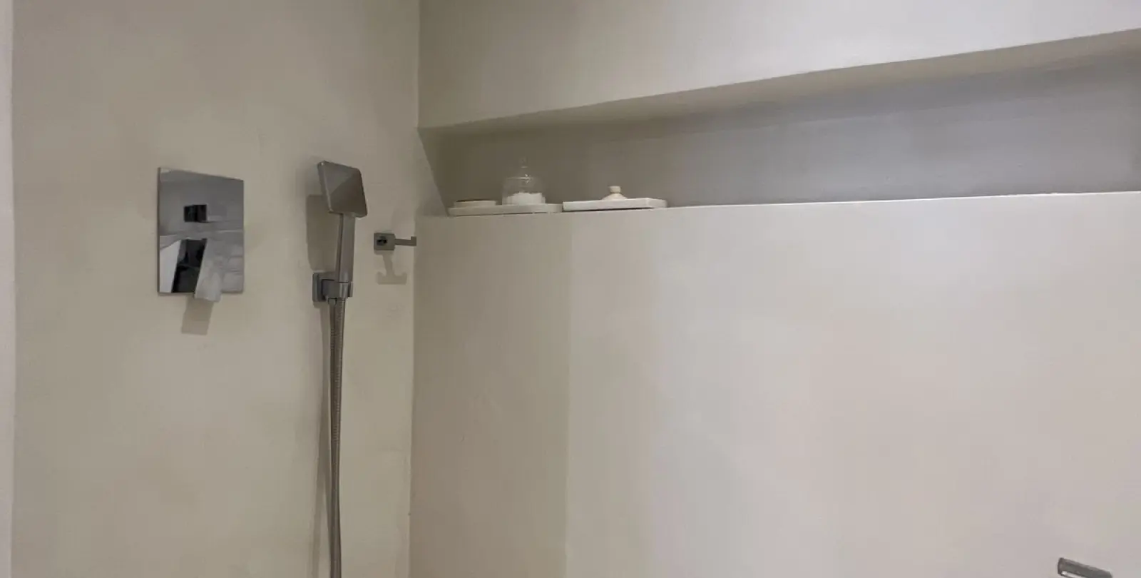 Alquiler a largo plazo de apartamento en planta baja en Nueva Andalucía 14