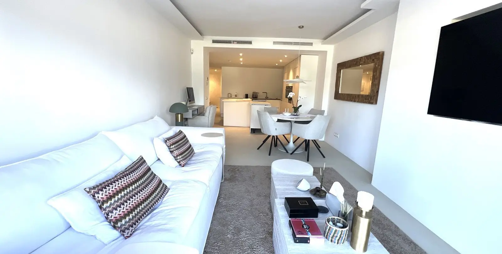 Alquiler a largo plazo de apartamento en planta baja en Nueva Andalucía 22