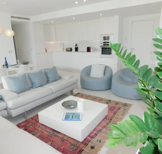 Short-term rent of ground floor apartment in Benahavís