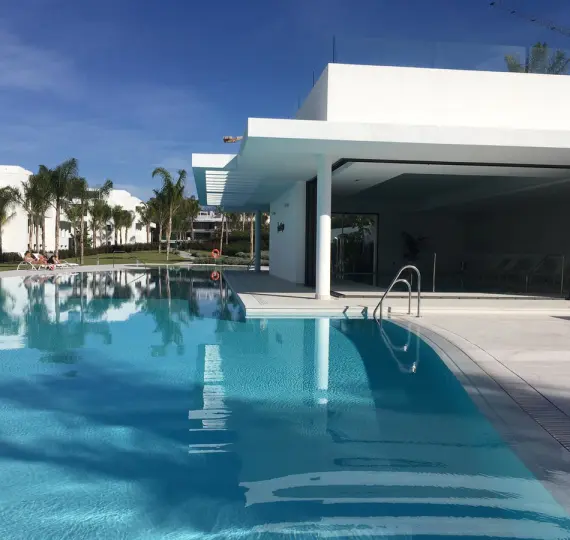 Short-term rent of ground floor apartment in Benahavís