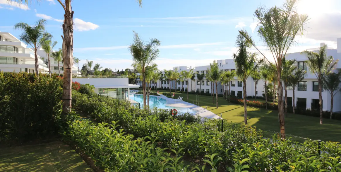 Alquiler a corto plazo de apartamento en planta baja en Benahavís 17