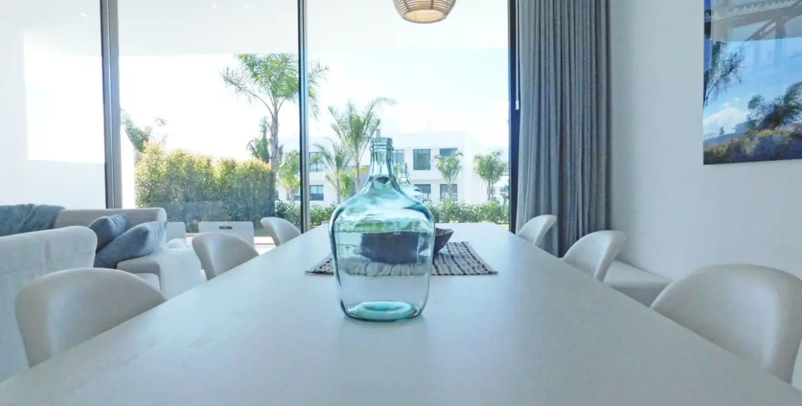Alquiler a corto plazo de apartamento en planta baja en Benahavís 27