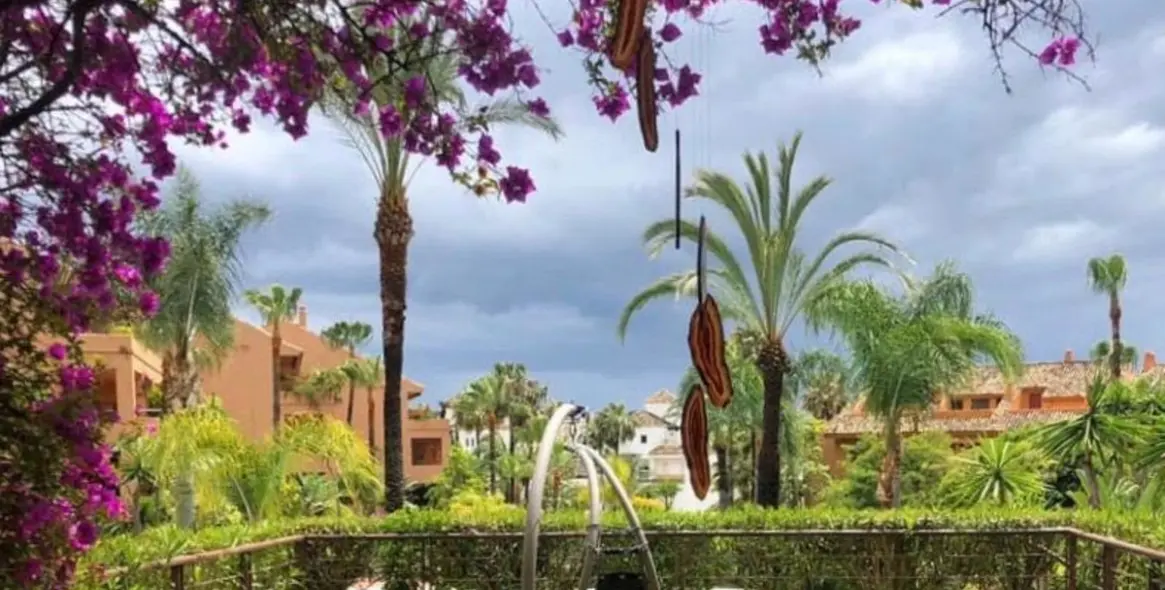 Краткосрочная аренда апартаментов на первом этаже в Marbella 1