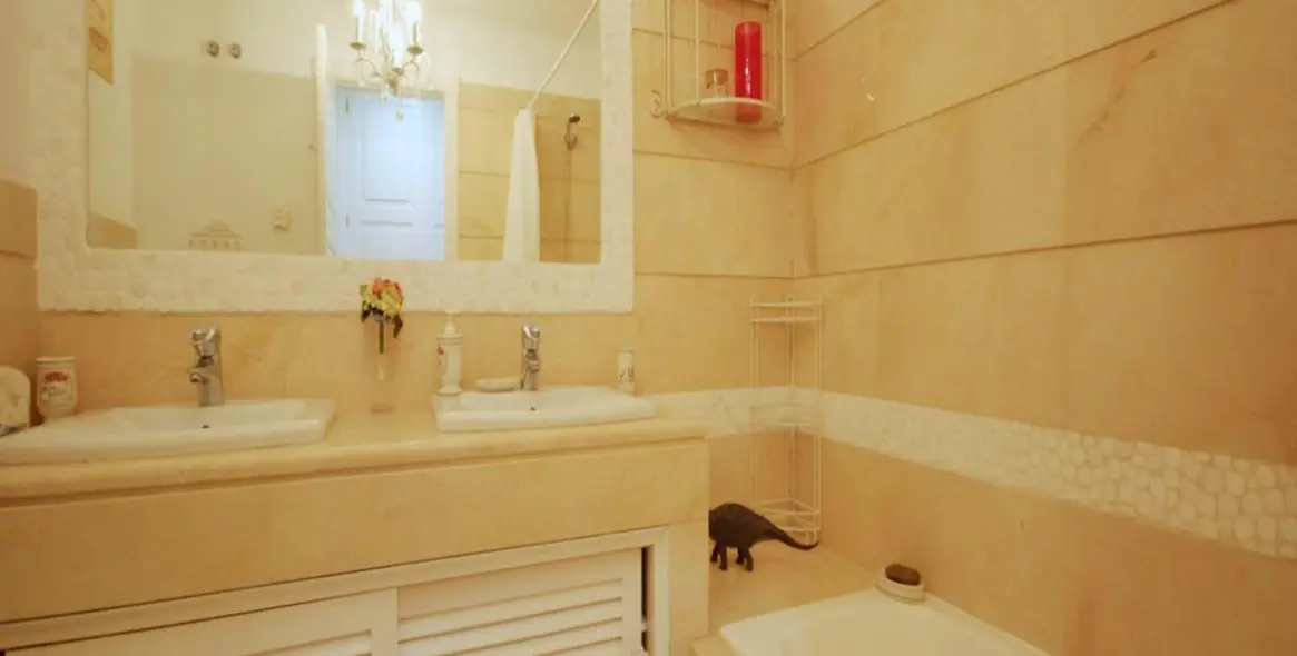 Краткосрочная аренда апартаментов на первом этаже в Marbella 15