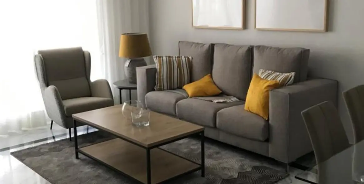 Краткосрочная аренда апартаментов на среднем этаже в Nueva Andalucía 3