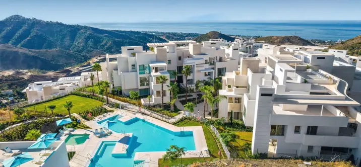 Short-term rent of middle floor apartment in Marbella 0