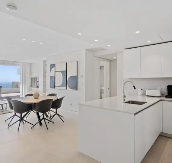 Short-term rent of middle floor apartment in Marbella