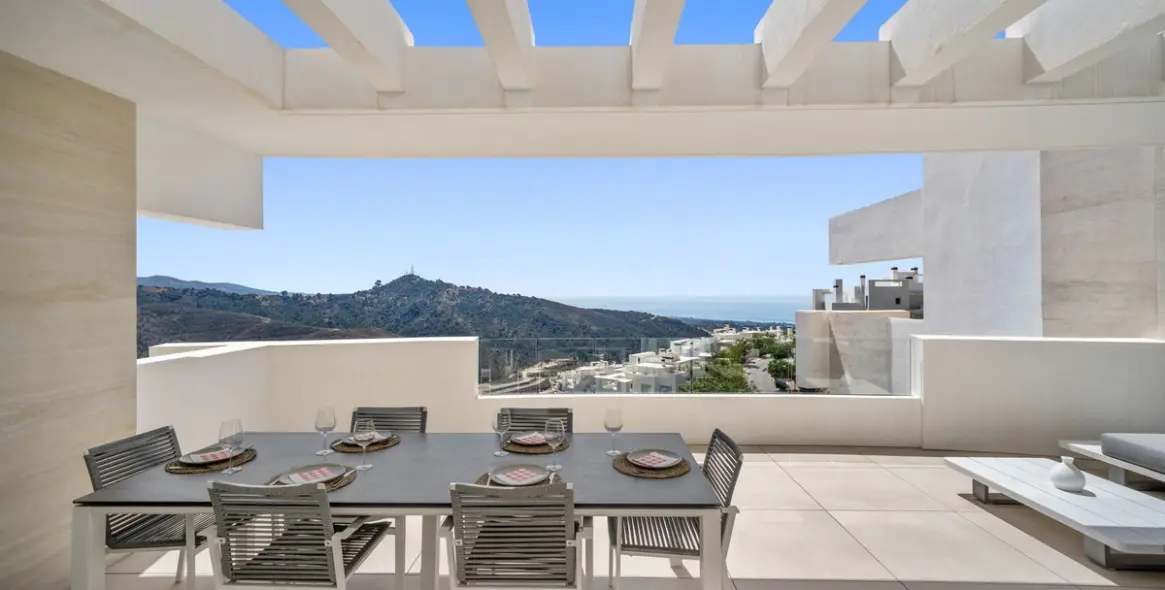 Short-term rent of middle floor apartment in Marbella 10