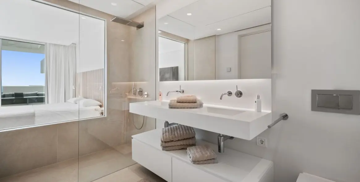 Short-term rent of middle floor apartment in Marbella 16