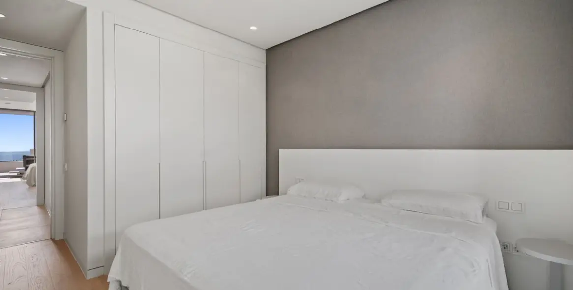 Short-term rent of middle floor apartment in Marbella 19