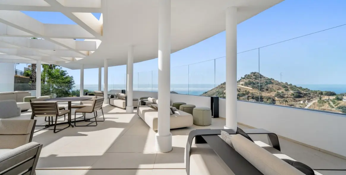 Alquiler a corto plazo de apartamento en planta media en Marbella 21