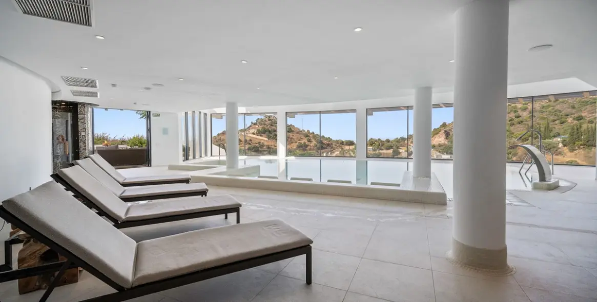 Alquiler a corto plazo de apartamento en planta media en Marbella 27