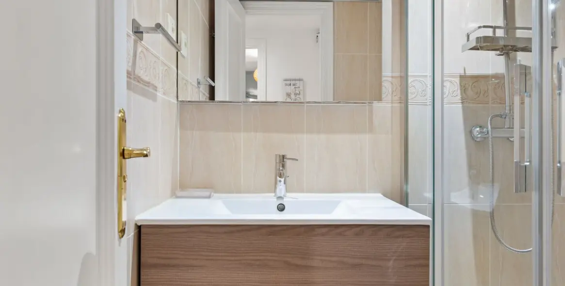 Short-term rent of middle floor apartment in Las Chapas 17