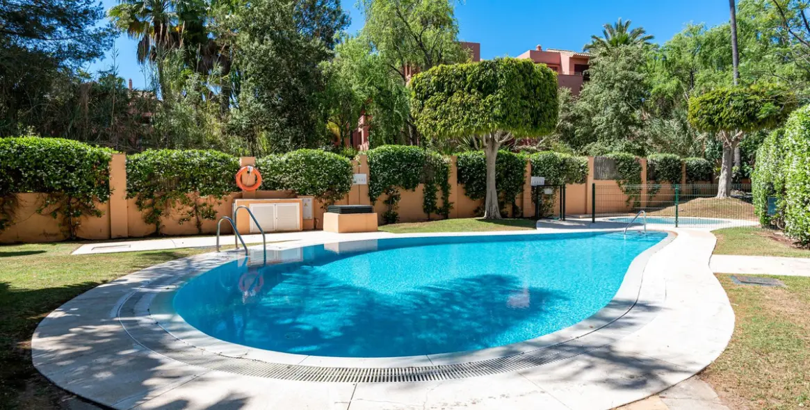 Short-term rent of middle floor apartment in Las Chapas 31