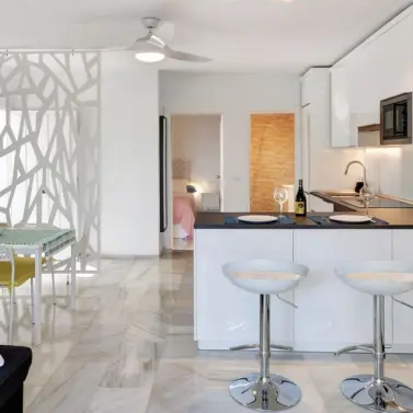 Alquiler a corto plazo de apartamento en planta baja en Calahonda
