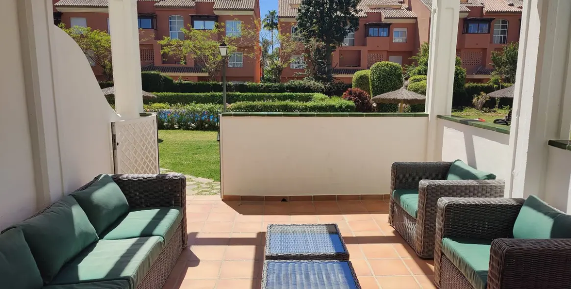 Short-term rent of ground floor apartment in Puerto Banús 5