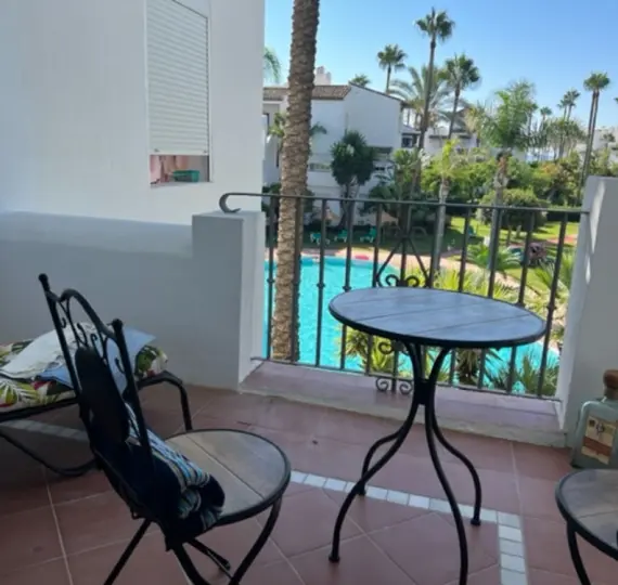 Long-term rent of middle floor apartment in Costalita