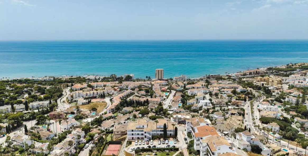 Short-term rent of middle floor apartment in Riviera del Sol 4