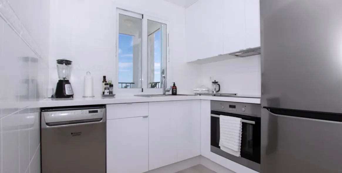 Долгосрочная аренда апартаментов на среднем этаже в Miraflores 16