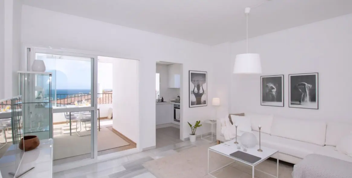 Long-term rent of middle floor apartment in Miraflores 26