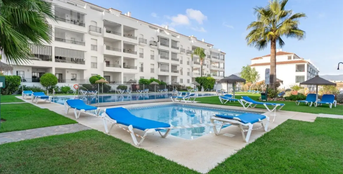 Long-term rent of middle floor apartment in Miraflores 41