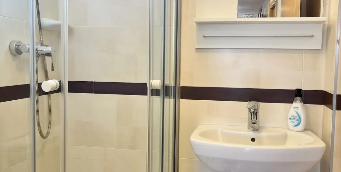 Краткосрочная аренда апартаментов на среднем этаже в La Cala de Mijas 12