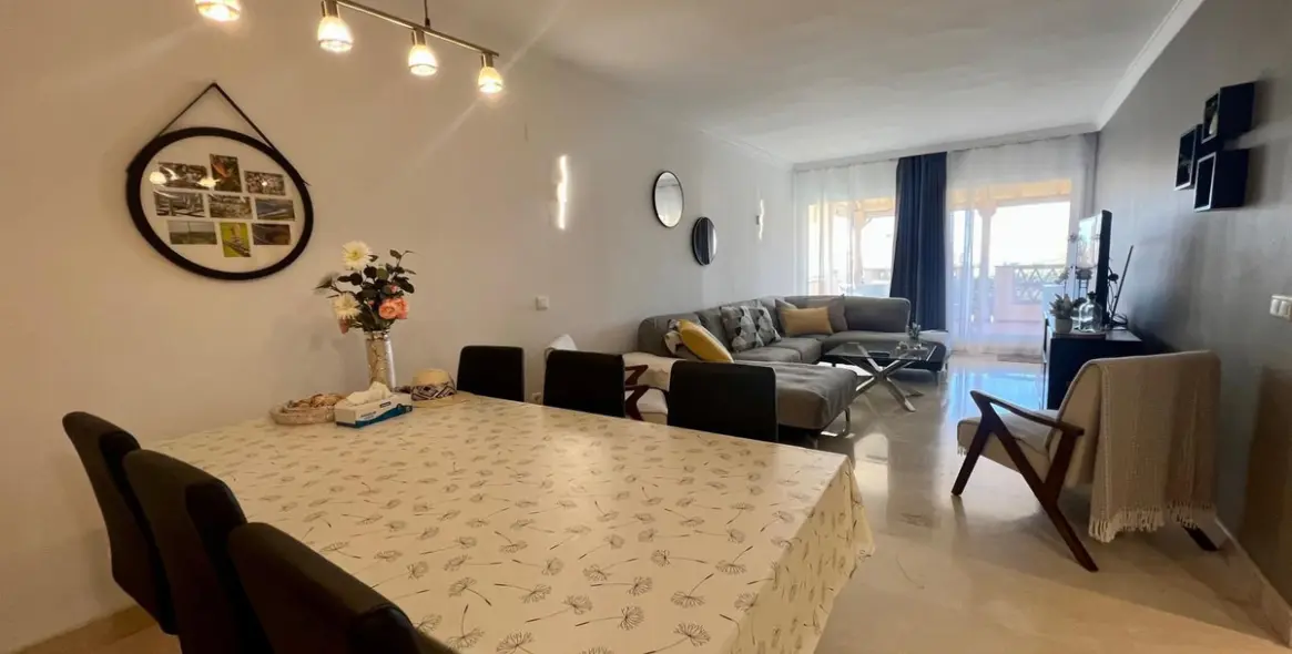 Short-term rent of ground floor apartment in Elviria 10