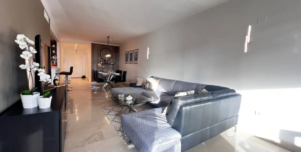 Short-term rent of ground floor apartment in Elviria 14