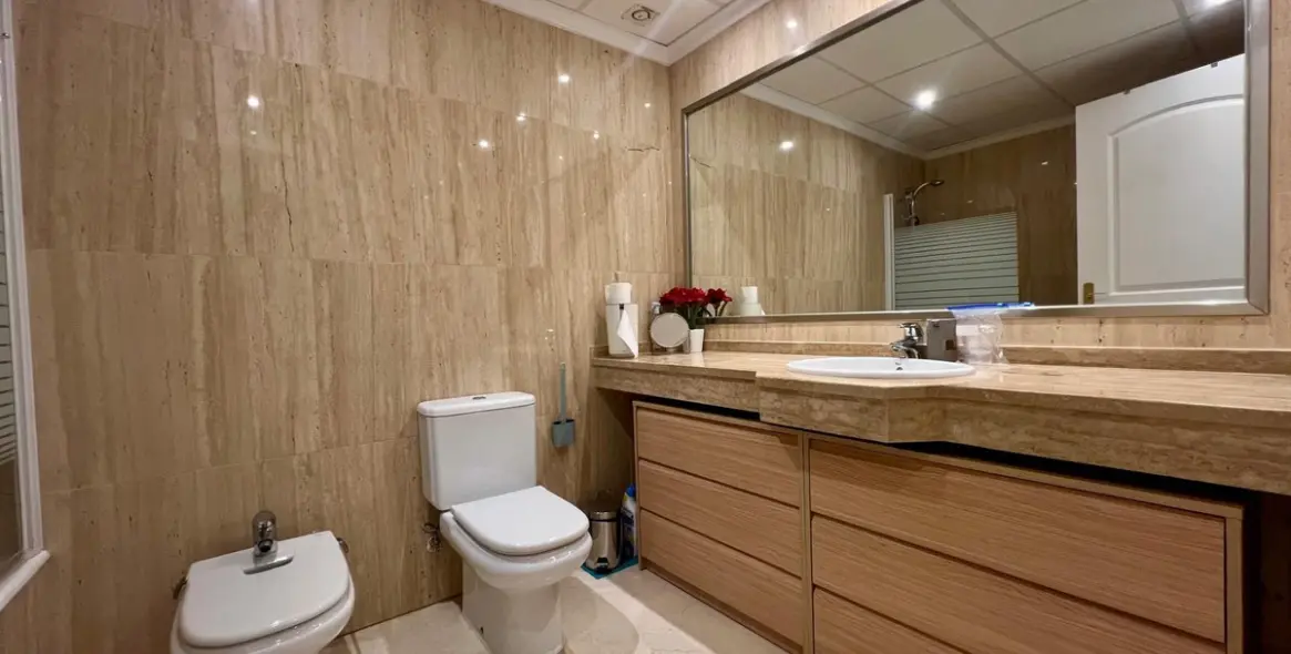 Short-term rent of ground floor apartment in Elviria 17