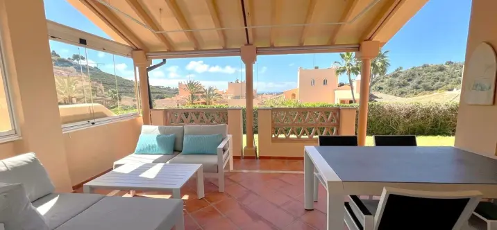Short-term rent of ground floor apartment in Elviria 2