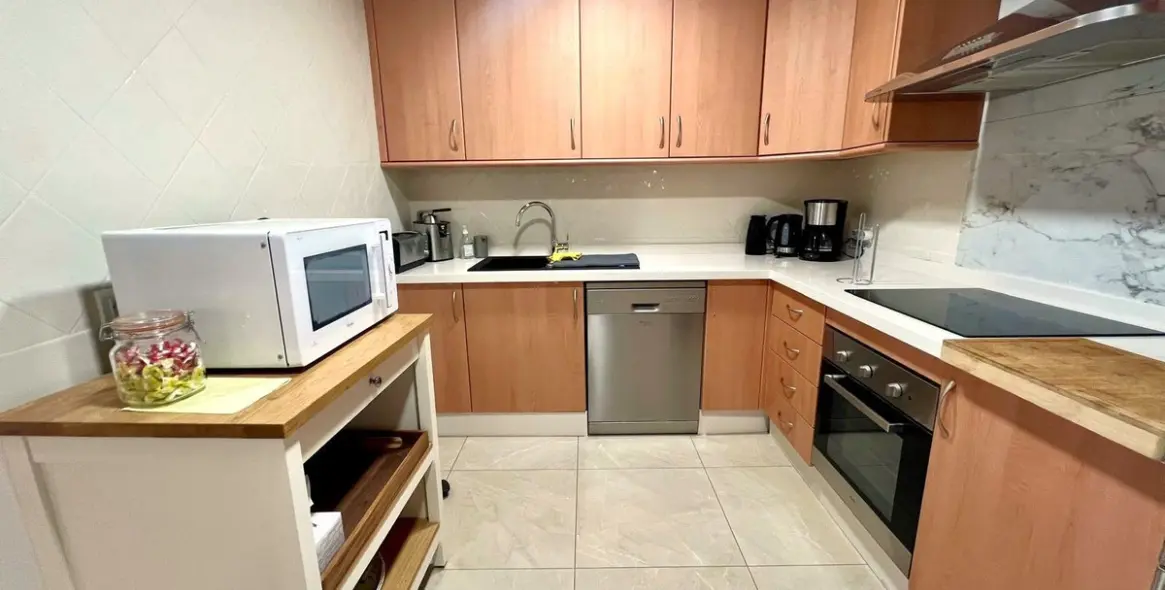 Short-term rent of ground floor apartment in Elviria 10