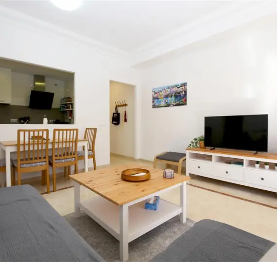 Short-term rent of ground floor apartment in Estepona