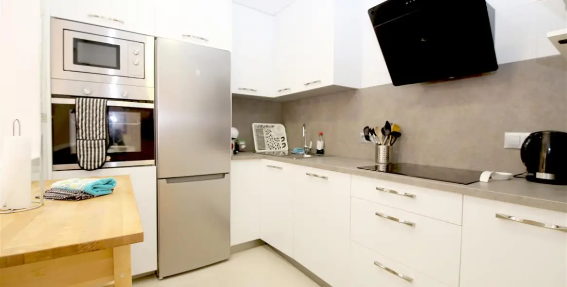 Short-term rent of ground floor apartment in Estepona 5