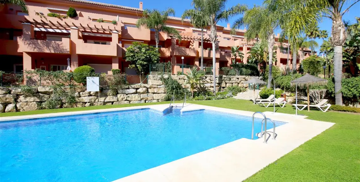 Alquiler a corto plazo de apartamento en planta baja en Estepona 21