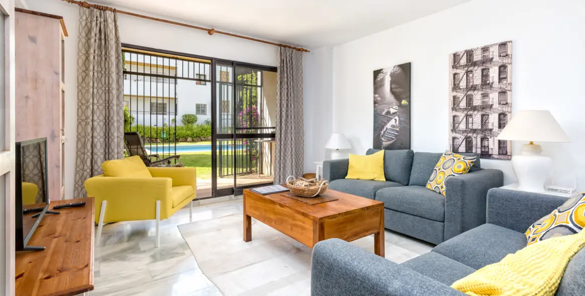 Краткосрочная аренда апартаментов на первом этаже в Calahonda 2