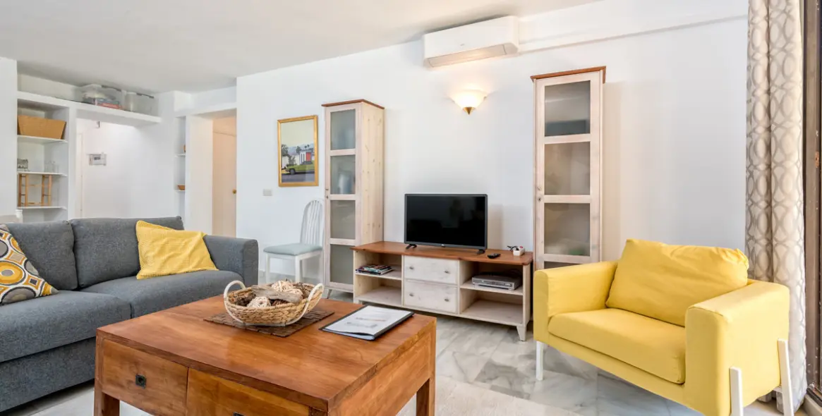 Краткосрочная аренда апартаментов на первом этаже в Calahonda 3