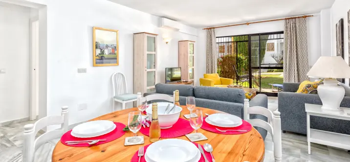 Short-term rent of ground floor apartment in Calahonda 4