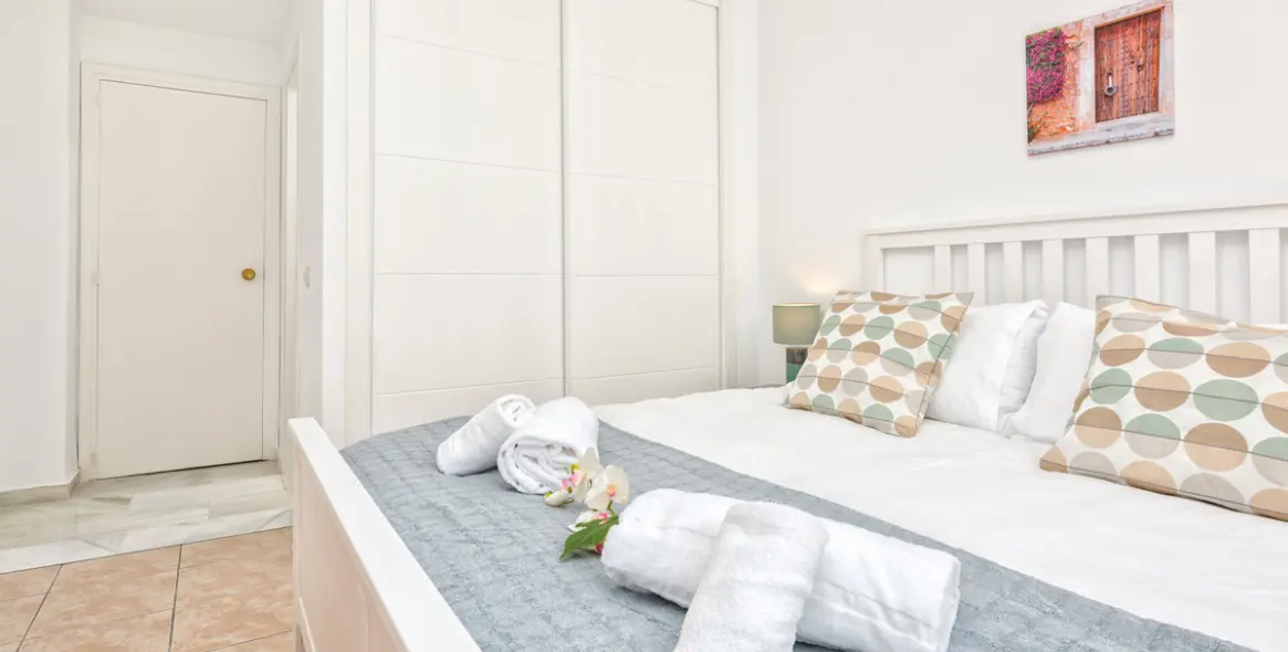 Краткосрочная аренда апартаментов на первом этаже в Calahonda 7