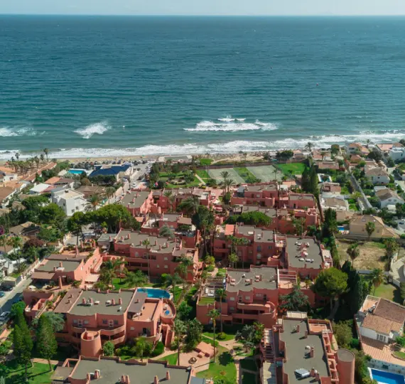 Long-term rent of middle floor apartment in Costabella